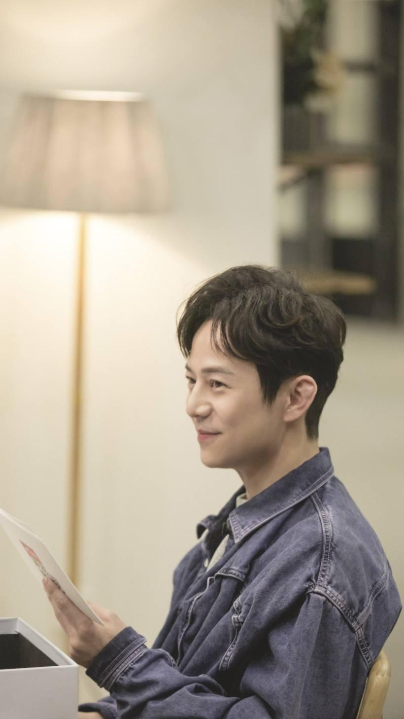 何炅|名和利，救不了何炅！