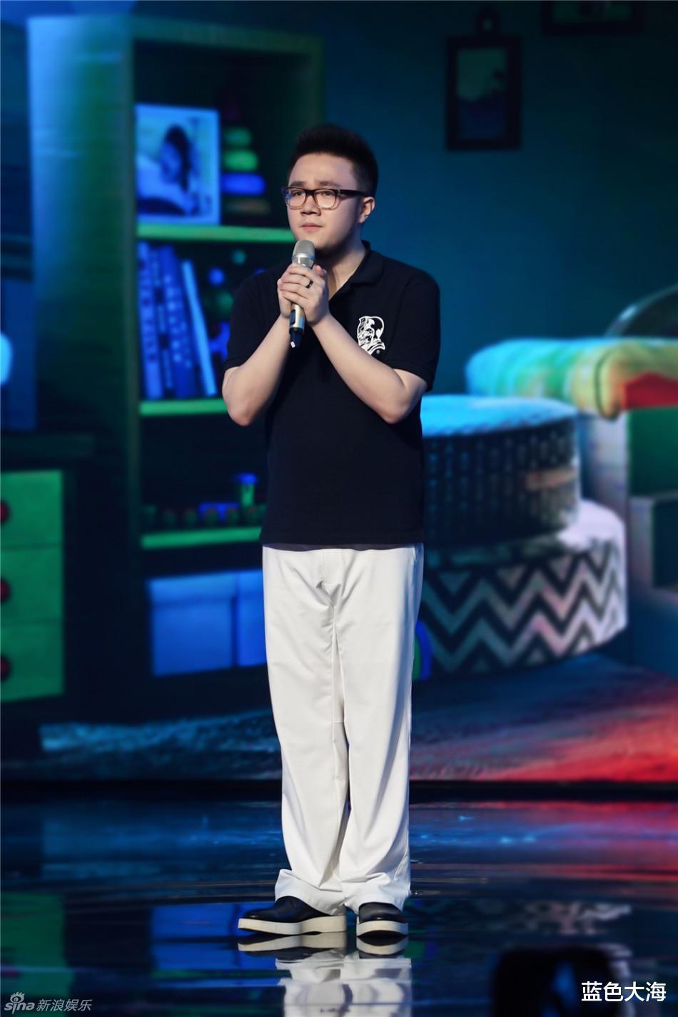 英达|英达:3段婚姻两儿一女,20年不认巴图,小儿子是国家的骄傲