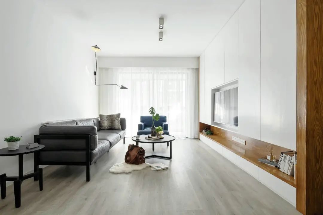 如果再买房,客厅装修一定坚持“8不装”,浪费钱还不实用