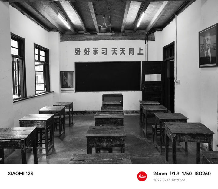 小米科技|用过小米12S后才知道中杯也是很香的