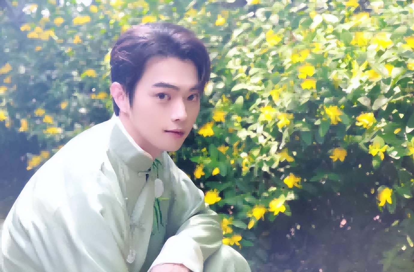 何炅|“气质不行”别穿长衫！这12位民国贵公子，完美诠释什么叫儒雅