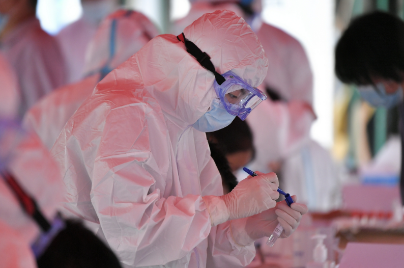 招聘|核酸检测员公开招聘，年龄与学历都有所放宽，入职可享事业编制