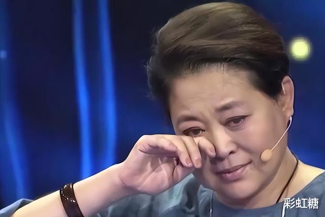 孙越|有一种母爱叫倪萍，为子求医十年，儿子痊愈后，她却倒下了