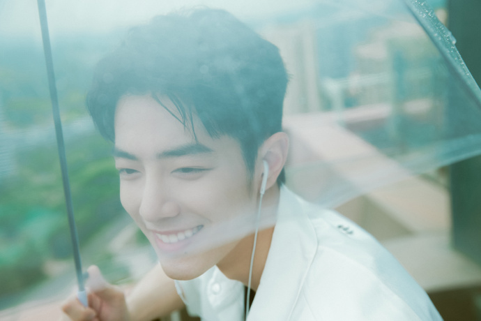 肖战|肖战库存照背后的故事,这一天对粉丝特殊,又是温暖和治愈的开始