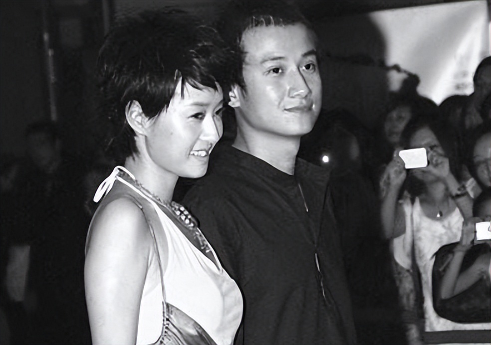 张晋|“阴盛阳衰”的明星夫妇,有人欢喜有人愁,唯有一人成笑话