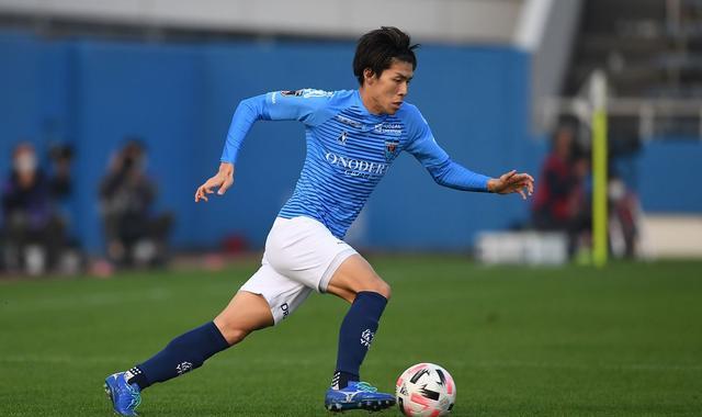 横滨fc|横滨FC开局进攻火力非常强势，枥木SC陷入低迷走势当中！