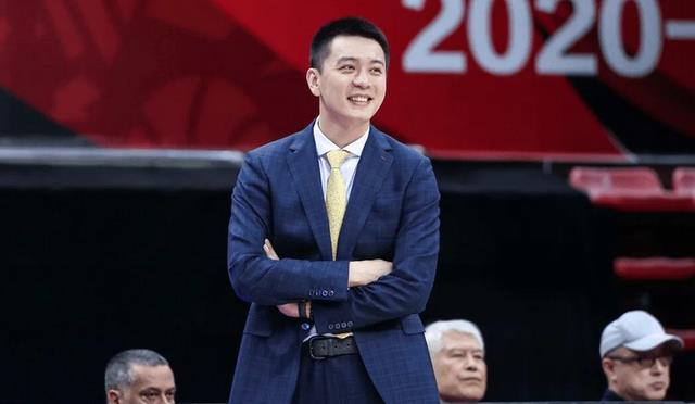 杨鸣|杨鸣终于获得高层肯定！拒绝大将留洋，留下新核心建立辽宁王朝