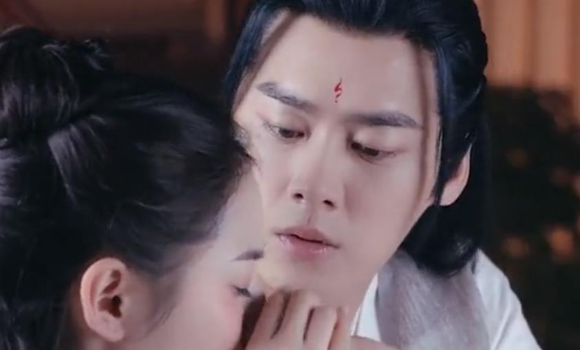 镜双城|镜双城：真岚与白璎早行夫妻之实，如今二人联手利用苏摹