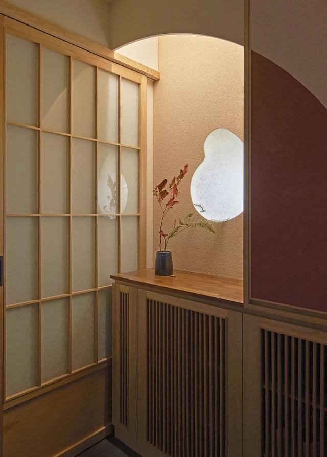 80后夫妻花光积蓄买下46㎡老宅:房子虽小,却塞下了7大功能区