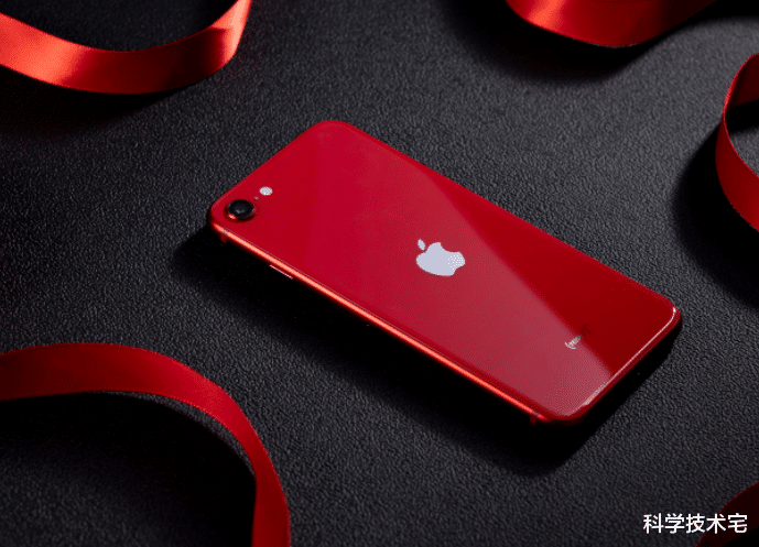 芯片|iPhone13不香了?SE3搭载同款芯片,价格或不足两千元!