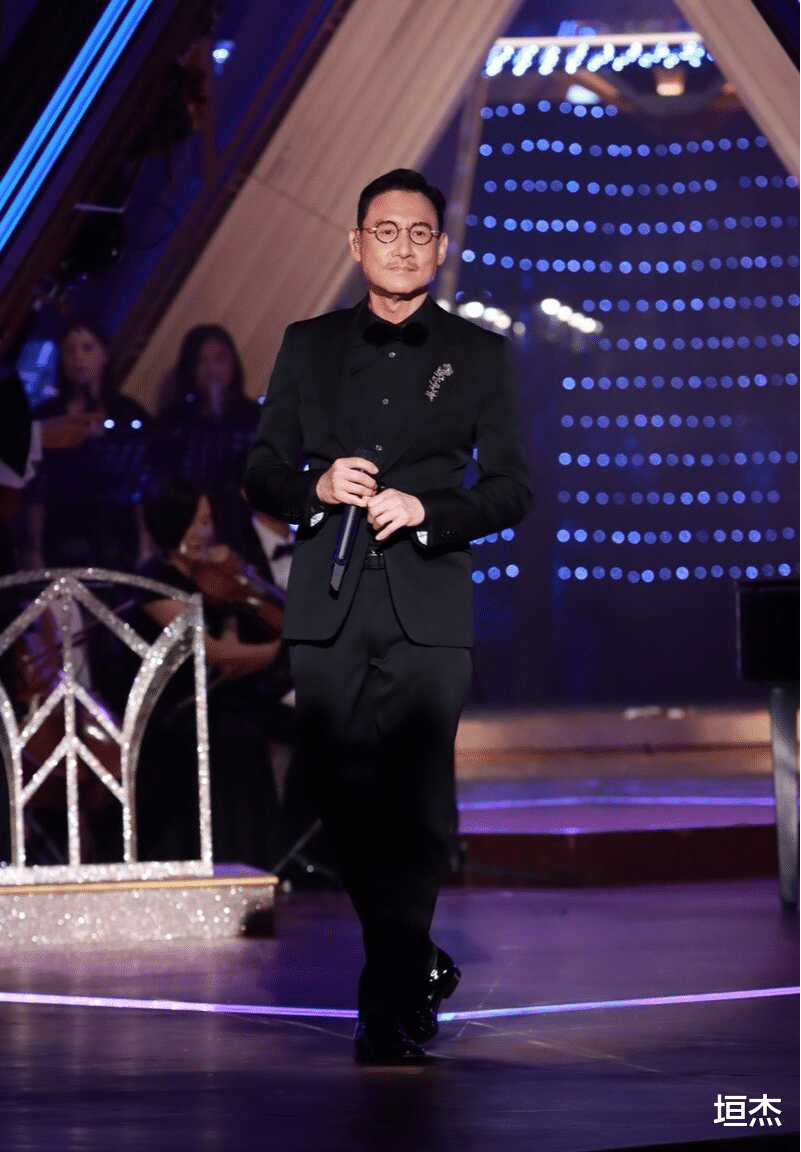 陈道明|5位不油腻的60岁男神！自律、体面、不恃宠而肥，不靠整容脸圈粉