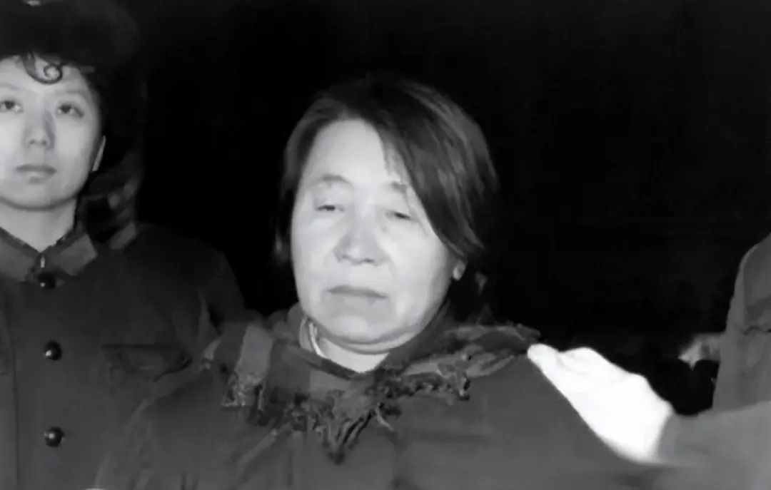 东北女贪官王守信, 执刑前仍不知悔改:我没罪,你们才有罪