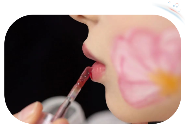 粉底 美妆大赏|水晕鲜花妆，清新透亮的美丽~