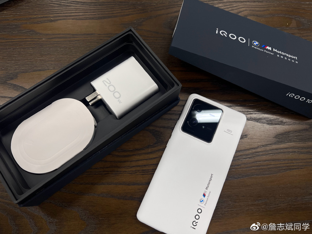 iqoo10|没忍住把小米11提前退休，深度聊一下iQOO10上手体验