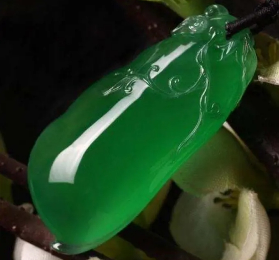 翡翠|为什么缅甸地区卖原料比卖翡翠成品多？