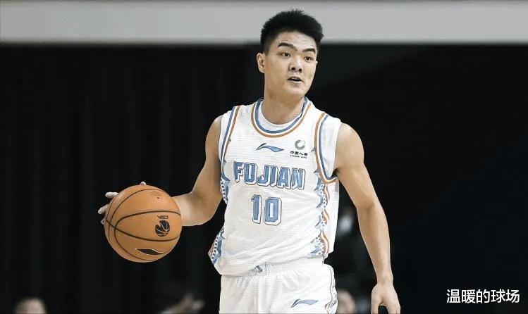 中国男篮|不输周琦！盘点中国男篮五大希望之星，第一名或可登陆NBA