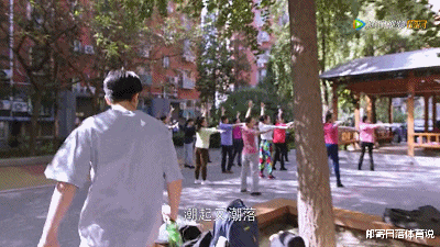 黄轩|《欢迎光临》：黄轩把一个舔狗演到这份上，真的让人想报警