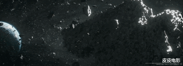 流浪地球2|打破35项纪录,排片却在下降,观众:别让中国电影,再留下遗憾了