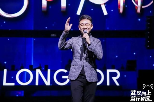 房产|李佳琦没卖的品类,这群人让用户买了