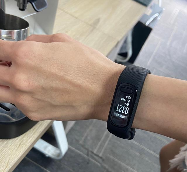 手环|1000块的手环值得入手吗？佳明GarminSmart5手环上手体验报告