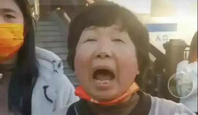 许敏|老杜称许敏告她是为让带货打赏更持久，结果自己带货打赏不亦乐乎