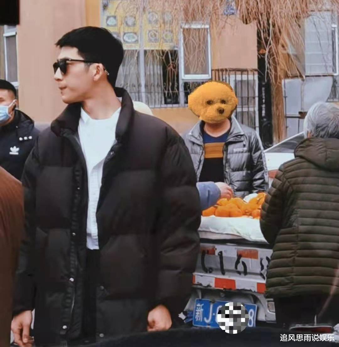 张若昀|任嘉伦哭戏共情力获赞,张若昀一家出行受关注,85后已婚小生更红!