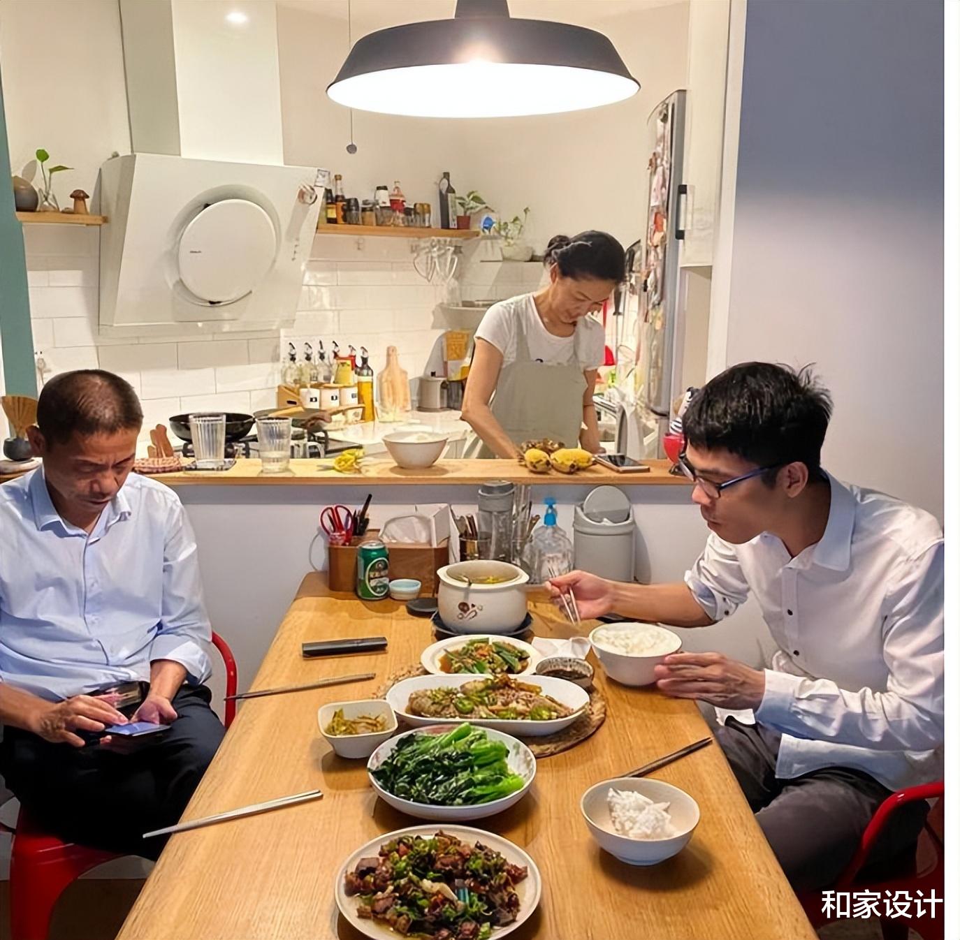 年轻人的生活习惯发生翻天覆地的变化,一些家居物件逐渐被代替!