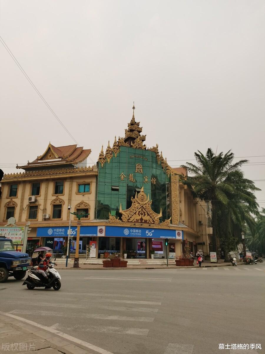 蠡湖|云南的“恒温之城”藏着一座过冬小镇，环境好、物价低，气候宜人