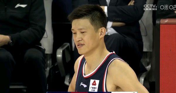 广东男篮|7场硬仗输了6场，威姆斯易建联真不行了，广东少不了赵睿！