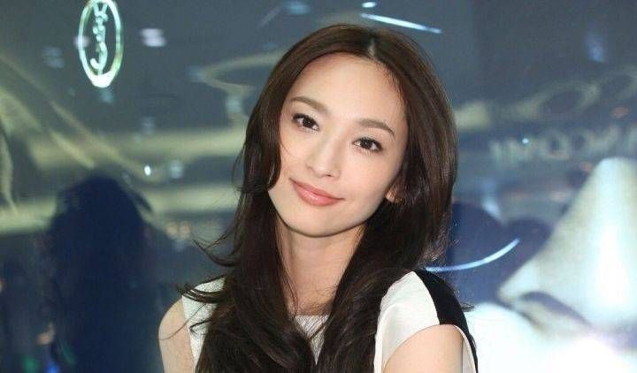 赵丽颖|近朱者赤近墨者黑,大S的恋爱脑,和她那些姐妹团脱不了干系