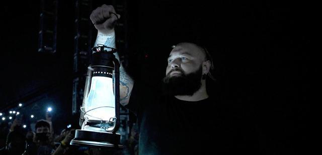 raw|最新SD收视率曝光！大布确认出席下周RAW，暗系对决即将到来！