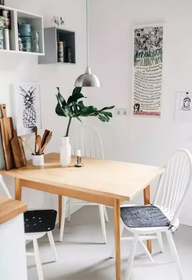 带来清新格调感的北欧风餐厅,装在小户型里的确很合适