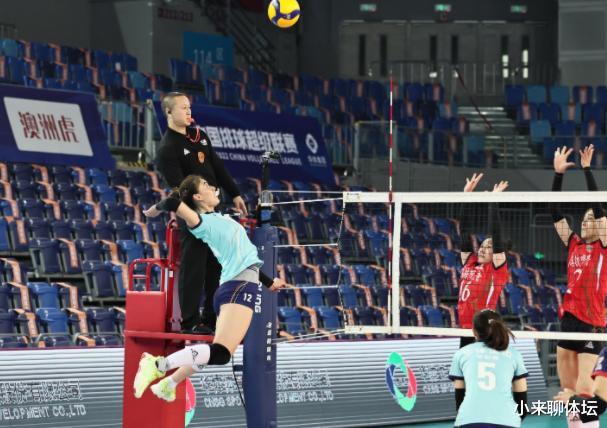 龚翔宇|中国女排“黑马”暂未登场，和龚翔宇差距明显，略逊于陈佩妍