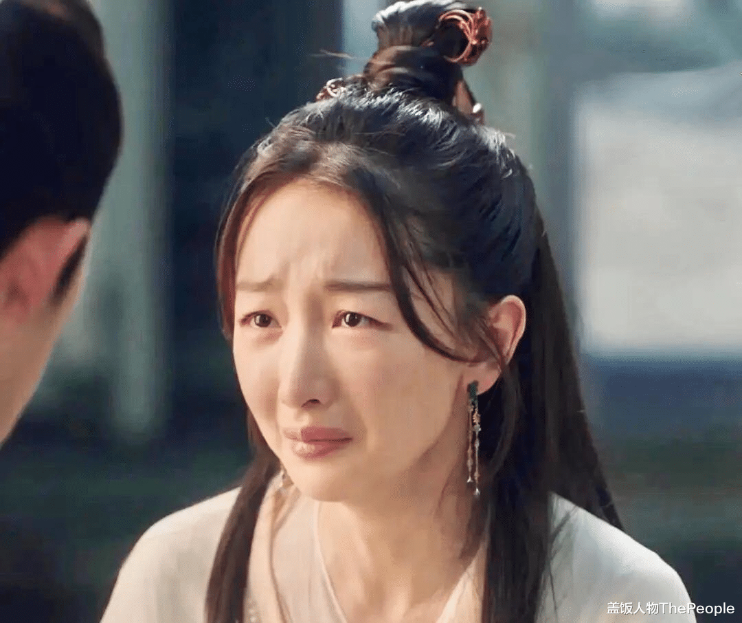 鞠婧祎|继千金妆、奶醉妆后,又一妆容走红?求求女明星们别再无脑跟风