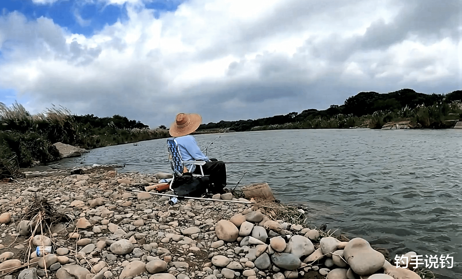 |冬天气温低,钓鱼做到“4勤”,牢记“5小”,连竿上鱼不断