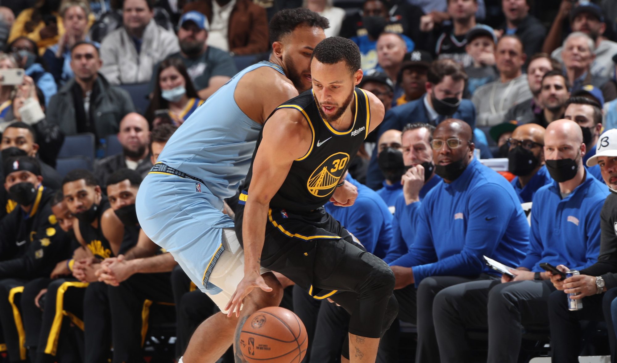 灰熊隊(duì)|27+10+10，末節(jié)6投1中！庫(kù)里三雙輸球，西部黑馬豪取10連勝