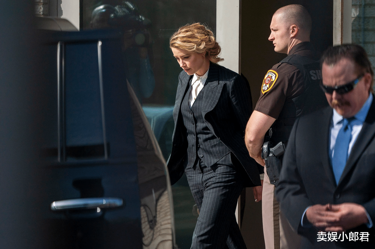 华纳|艾梅帕自食苦果,来自“红利”的反噬,华纳打算删除“媚拉”戏份