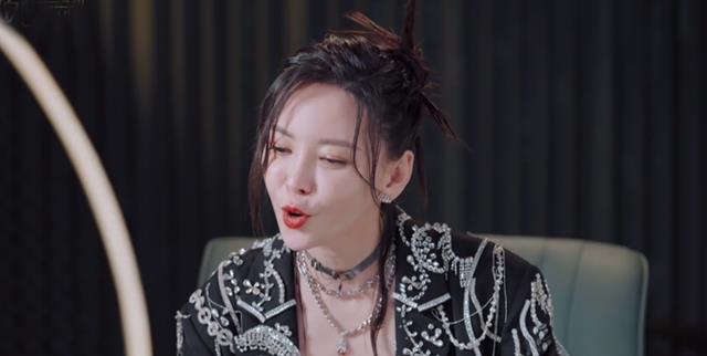 杨幂|浪姐3分组成修罗场,于文文3拒那英,4位姐姐抱团,郑秀妍当队长