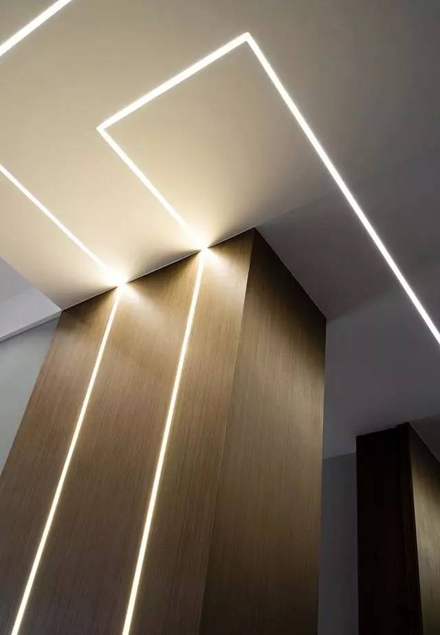 墙上开凹槽嵌入灯带,未来家居照明它才是主流,比装吊灯高级多了!