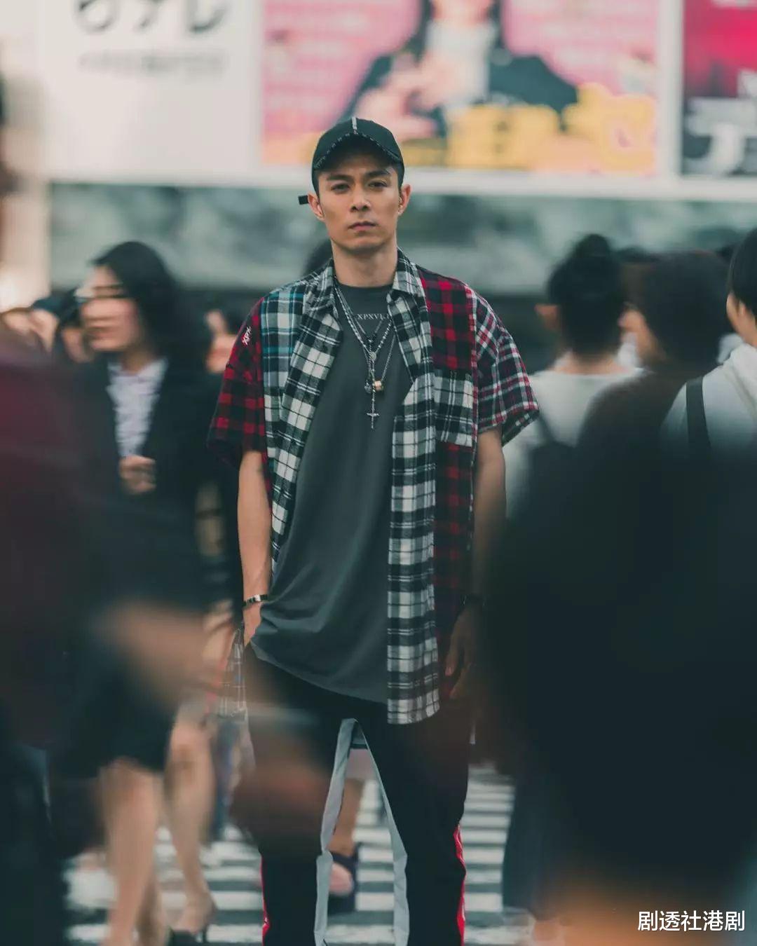 TVB|承认离巢TVB!港知名歌手重心内地发展,坦言收入增加眼界也开阔了