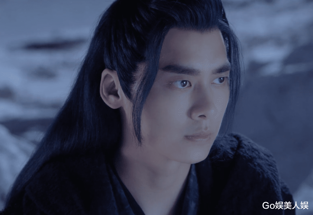 李易峰|《镜双城》口碑崩盘不如预期，李易峰眼神呆滞，网友总结4宗罪