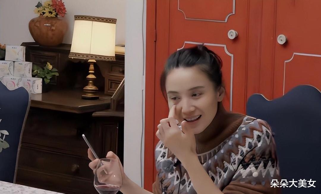 电工|难怪马伊琍不收整容孩子!看袁泉的皱纹梅婷的黑眼圈才知真正的美