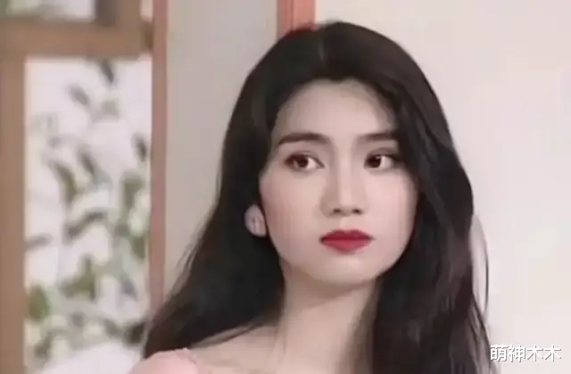 吴卓林|吴卓林生活落魄，谭晓风受尽宠爱，同为私生子，近况大不相同