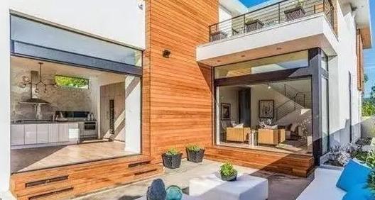 陈冠希|陈冠希育儿观引争议？网友：居然甘愿跟一个浪子学怎么教育女儿