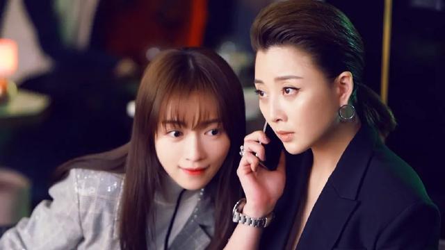 殷桃|《欢乐颂》编剧新作,家庭剧《小夫妻》开机,殷桃本色出演女强人