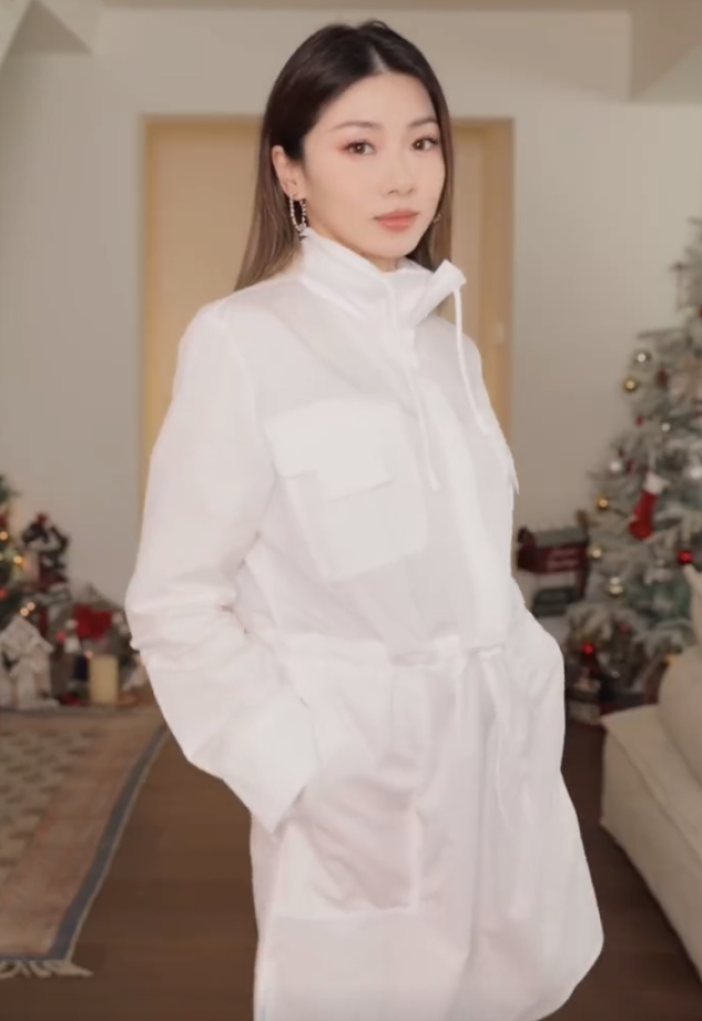 程晓玥|郑恺前任程晓玥挺孕肚直播,全素颜出镜颜值耐打,脸圆一圈孕味足