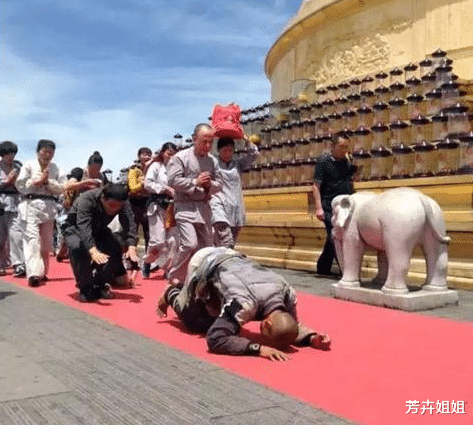 旅游业|现代版西游行者的朝圣之路，跨越3000公里，一路三步跪，七步拜播