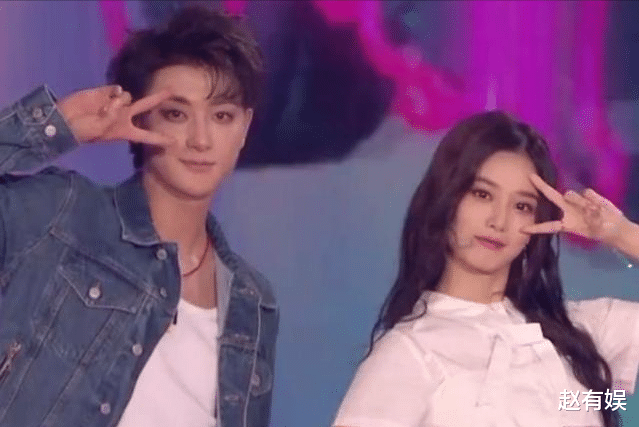 黄子韬|黄子韬恋情事件再升级!回应态度惹争议,网友:他真的清醒吗?