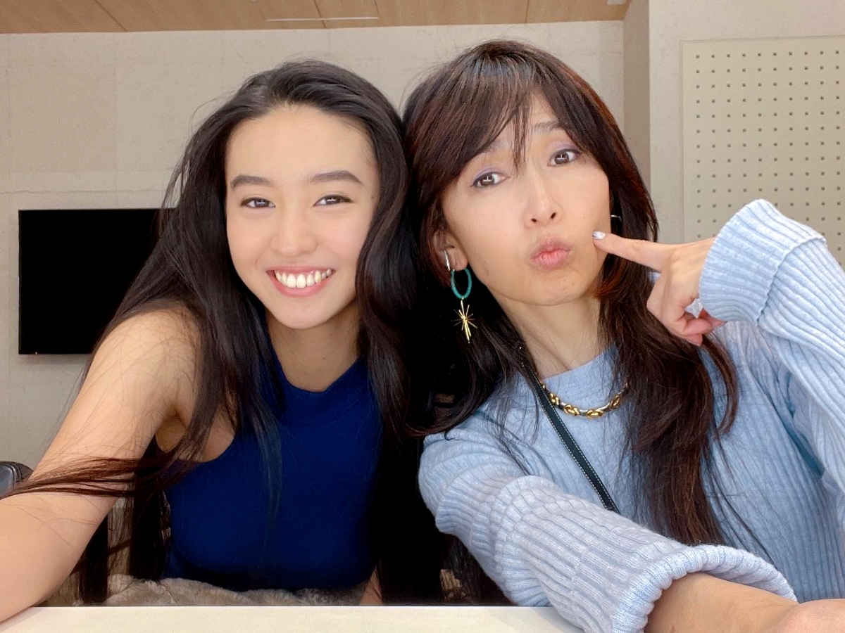 木村光希|木村拓哉女儿「木村光希」大秀好身材，集爸妈优点于一身，网友：完美比例！