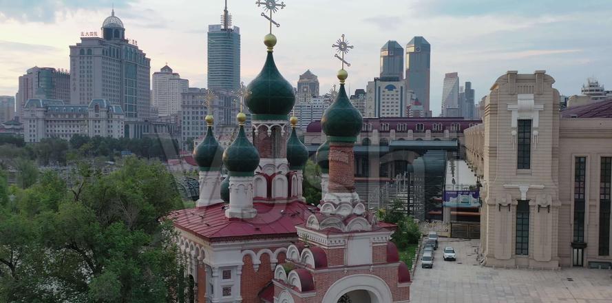 火车|“壕”无人性火车:斥资一个亿,六万一张票,沿途风景美若油画!